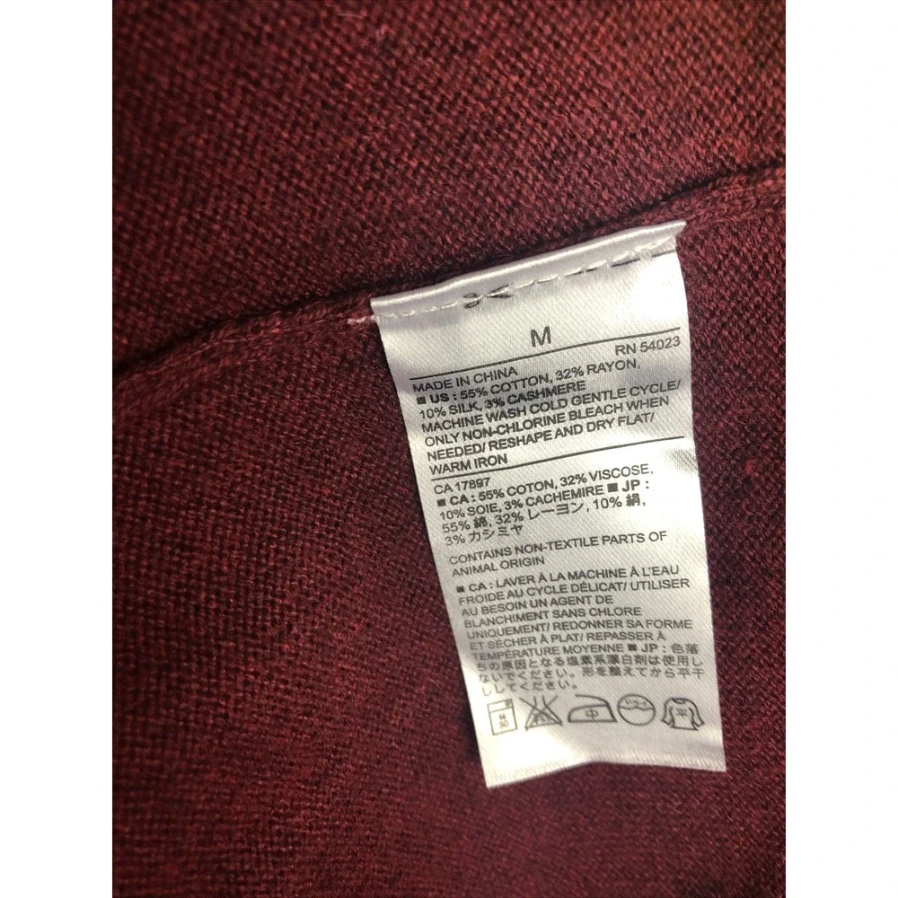 Banana Republic Premium Luxe Yarn Sweater Mens Size M‎ Knit Wine Color